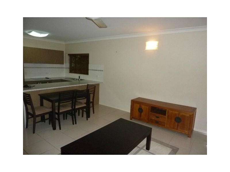 5/12-14 Winkworth Street, Bungalow QLD 4870