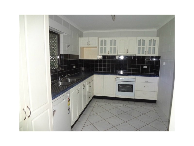 40 Anderson Road, Woree QLD 4868
