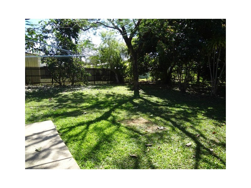 40 Anderson Road, Woree QLD 4868