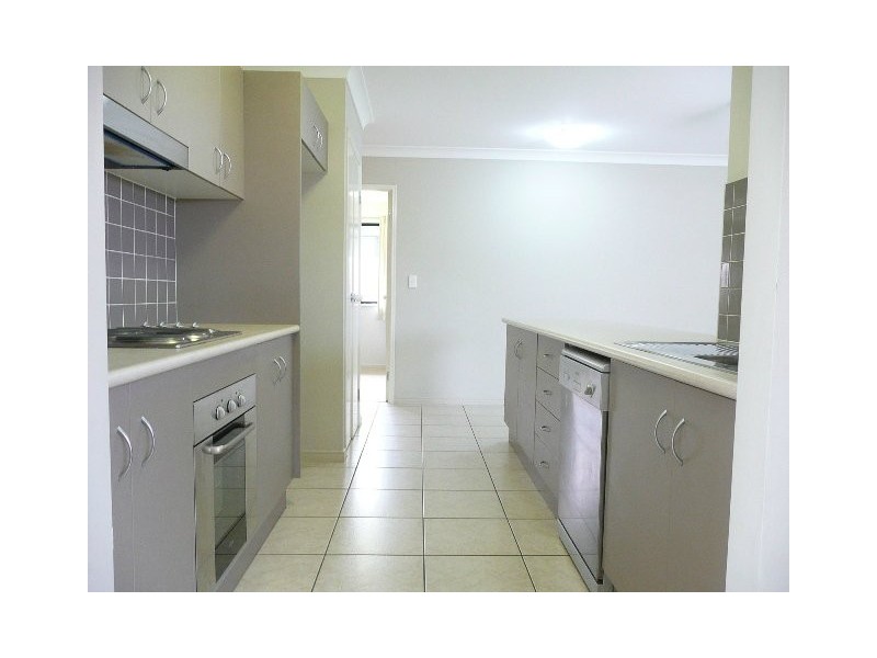 8 Boyce Street, Edmonton QLD 4869