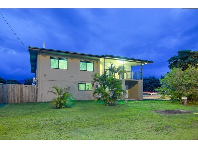 285 Aumuller Street, Westcourt QLD 4870