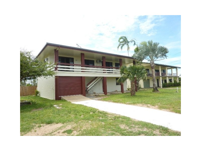 79 Taylor Street, Tully Heads QLD 4854