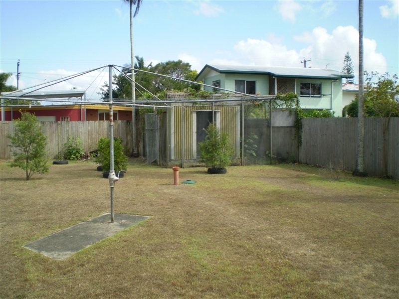 24 Hogan Street, Westcourt QLD 4870