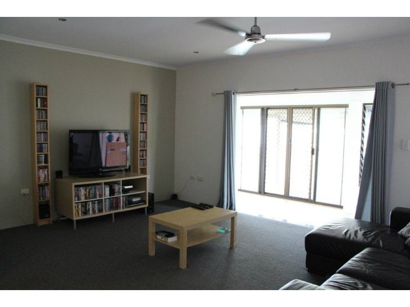 4 Norris Street, Whitfield QLD 4870