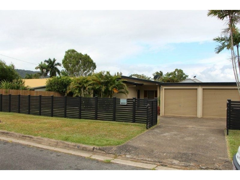 4 Norris Street, Whitfield QLD 4870