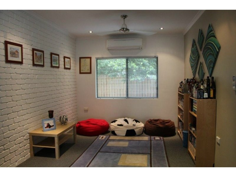 4 Norris Street, Whitfield QLD 4870