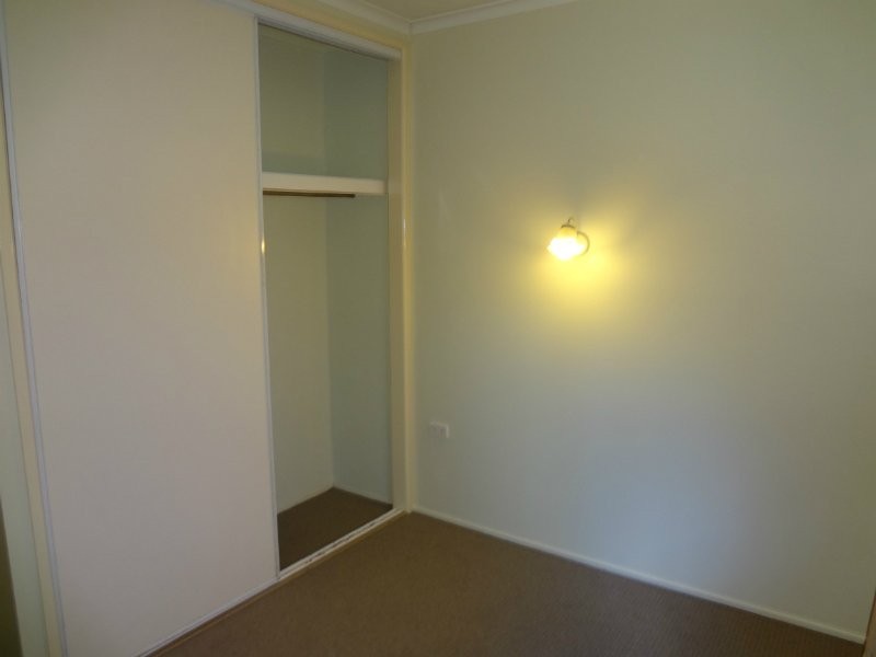 2/370 Severin Street, Parramatta Park QLD 4870