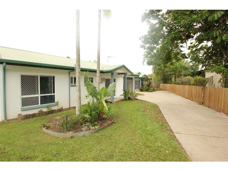 2/88 Little Street, Manunda QLD 4870