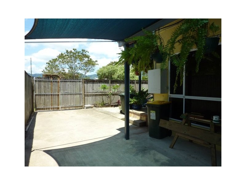 236 Aumuller Street, Westcourt QLD 4870