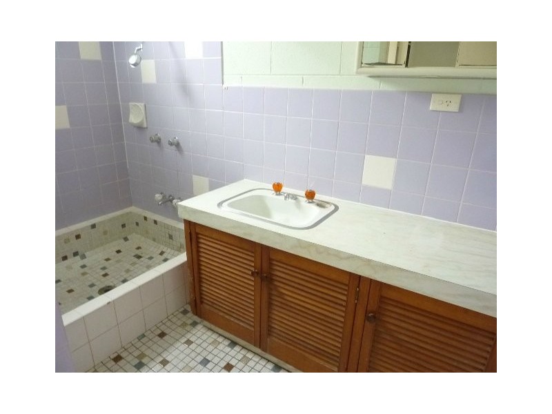 1/35 Sondrio Street, Woree QLD 4868