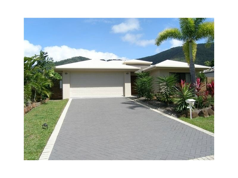 Clifton Beach QLD 4879