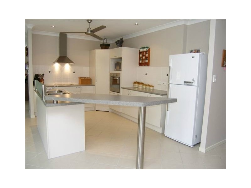 Clifton Beach QLD 4879