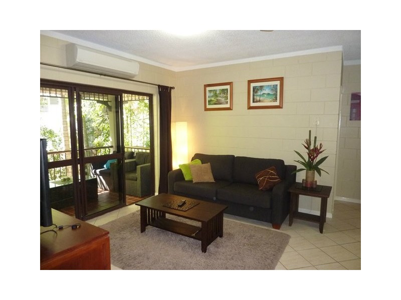 8/21 -25 Cedar Road, Palm Cove QLD 4879