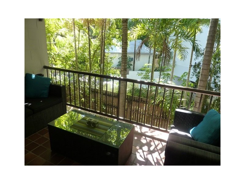8/21 -25 Cedar Road, Palm Cove QLD 4879