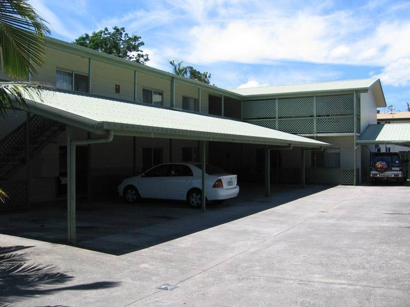 Westcourt QLD 4870