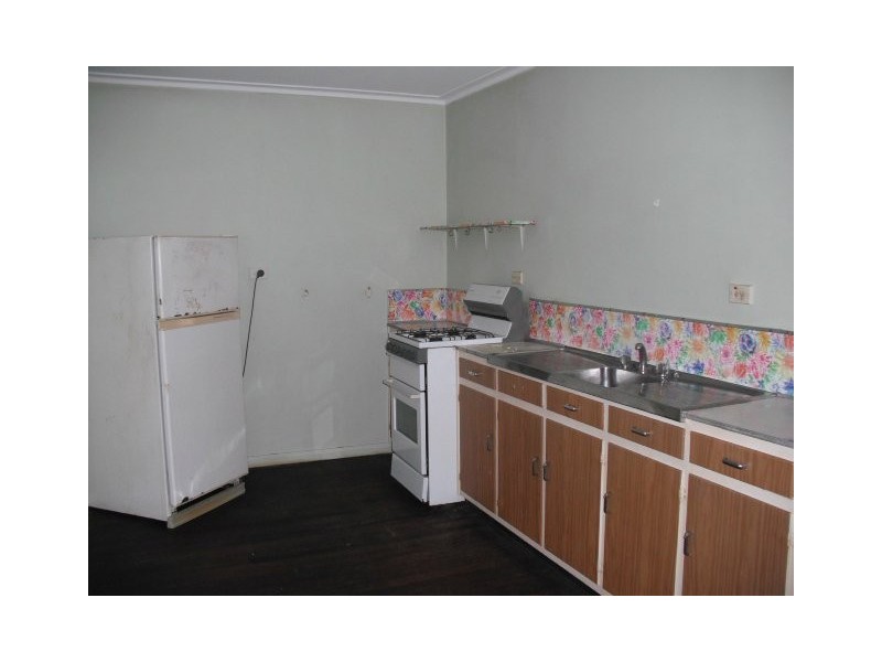 Westcourt QLD 4870