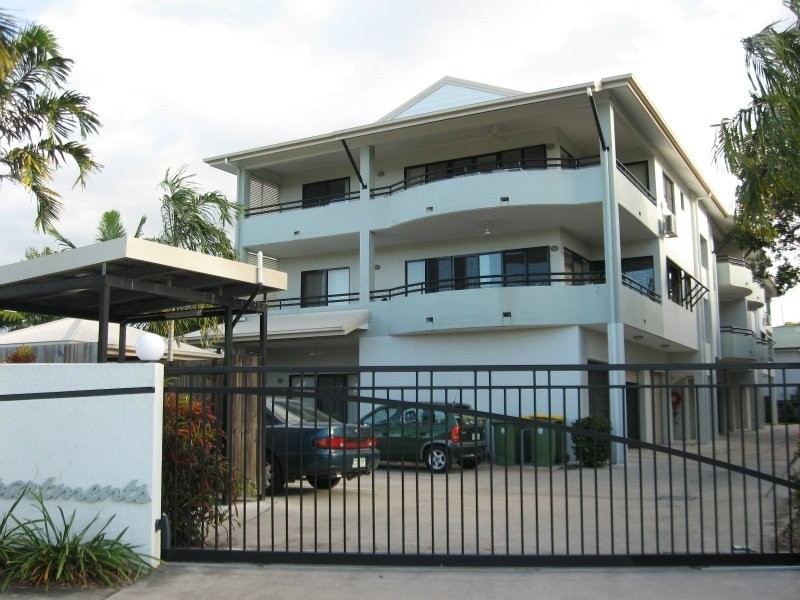 Cairns North QLD 4870