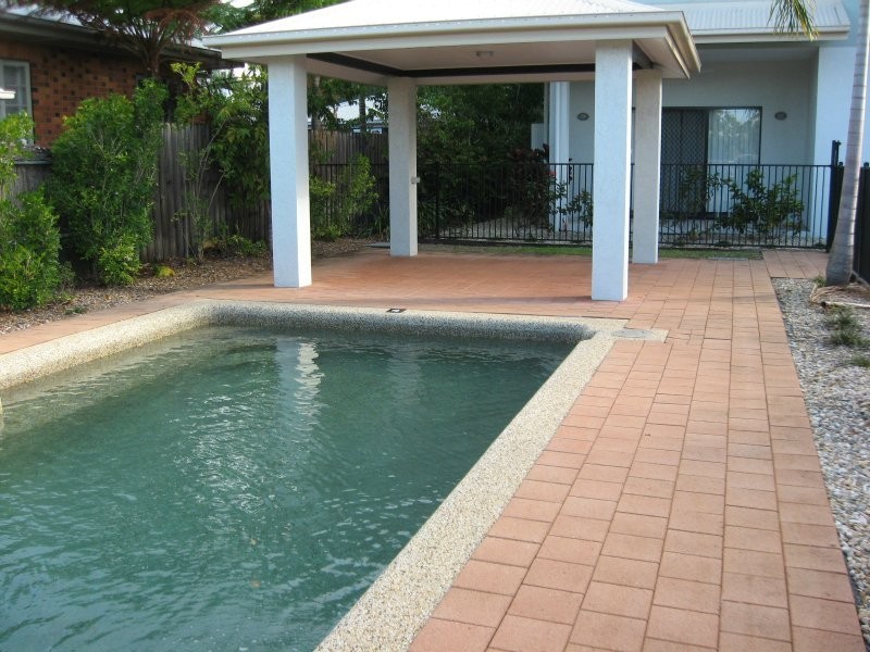 Cairns North QLD 4870