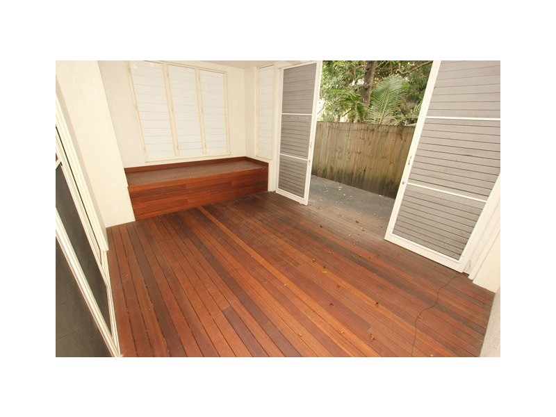 Bungalow QLD 4870