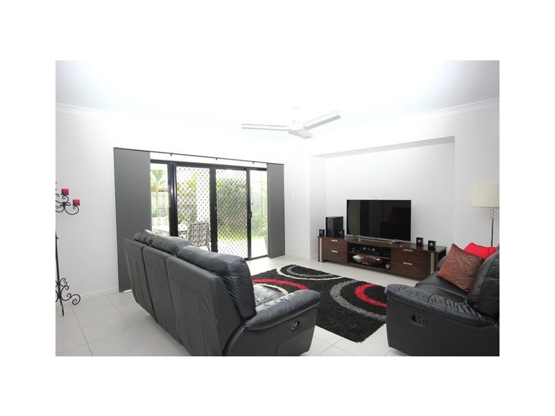 12 Montalbion Ave, Trinity Beach QLD 4879