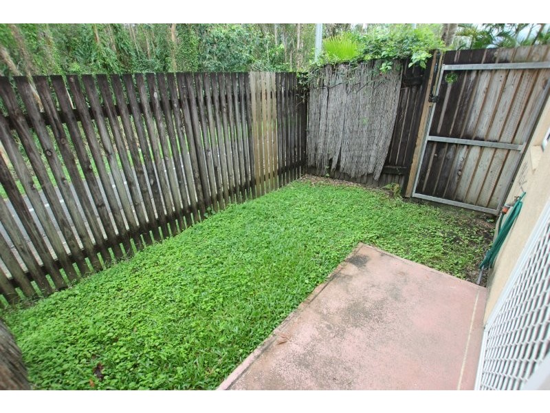Manoora QLD 4870