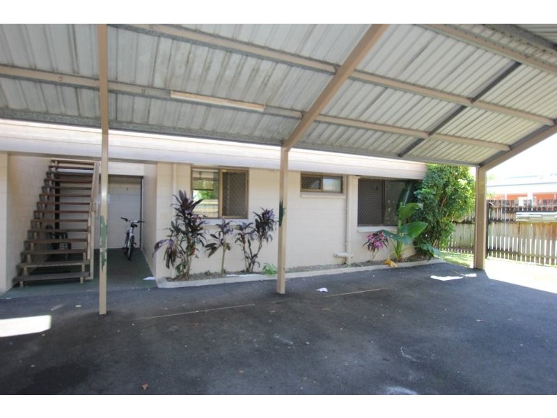 Manoora QLD 4870