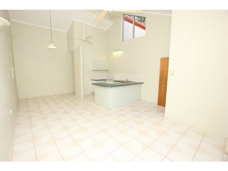 5/370 Severin Street, Parramatta Park QLD 4870