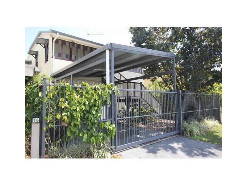 14 Lumley Street, Cairns City QLD 4870