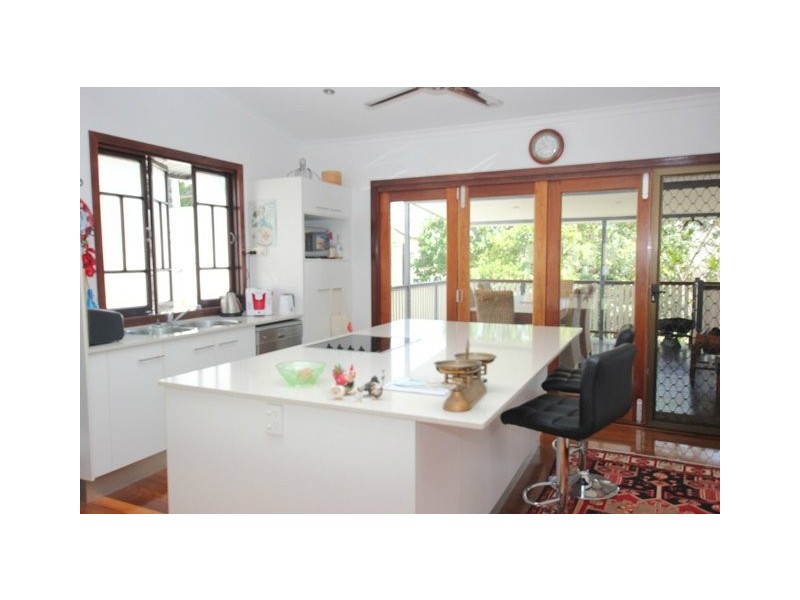 14 Lumley Street, Cairns City QLD 4870