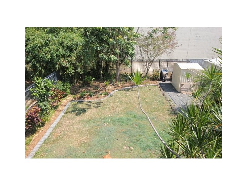 14 Lumley Street, Cairns City QLD 4870