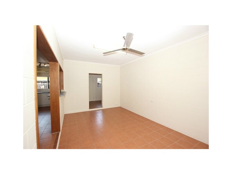 Whitfield QLD 4870
