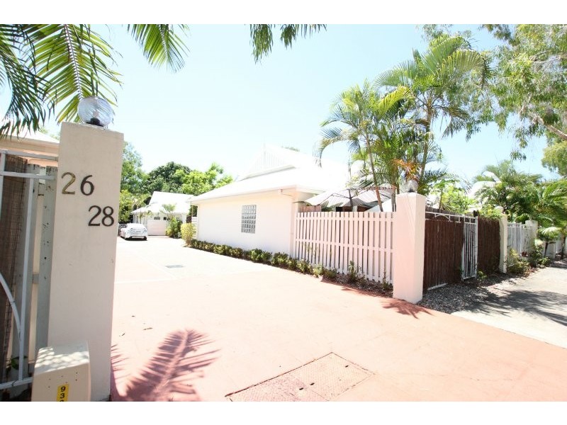 Palm Cove QLD 4879