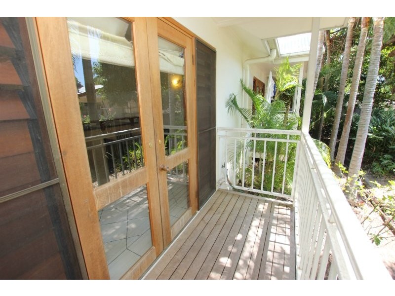 Palm Cove QLD 4879