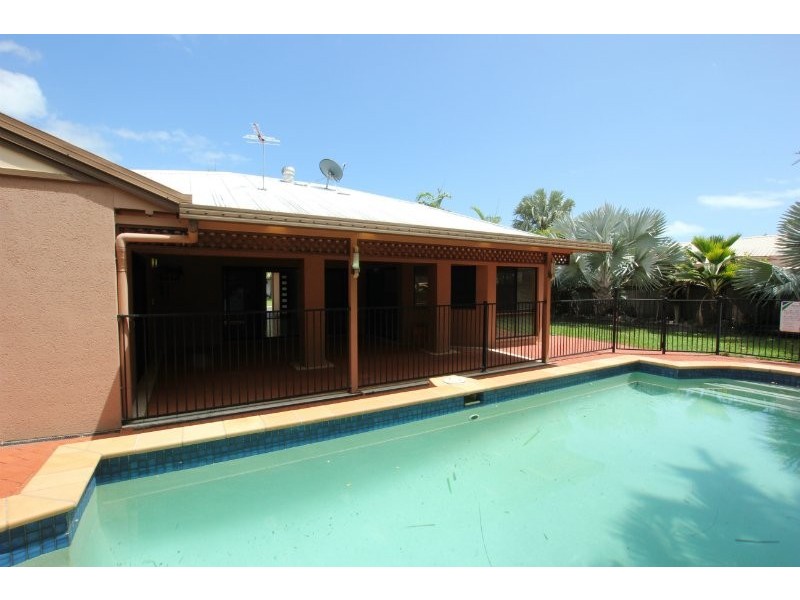 Kewarra Beach QLD 4879