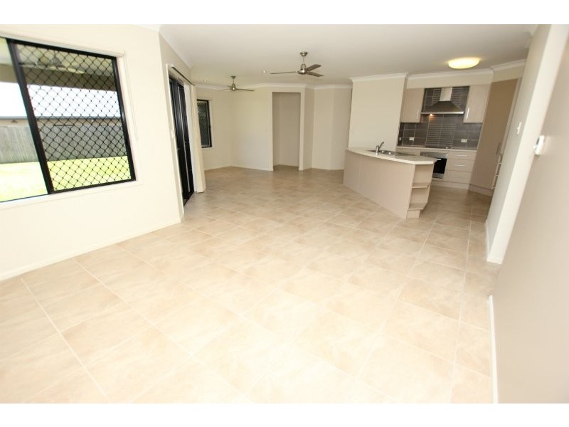 Redlynch QLD 4870