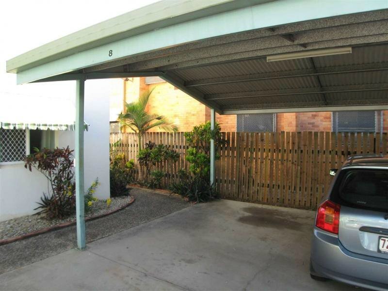 8/33 Balaclava Rd, Earlville QLD 4870