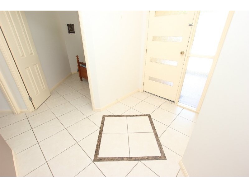 Bentley Park QLD 4869