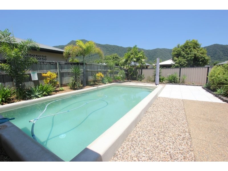 Bentley Park QLD 4869