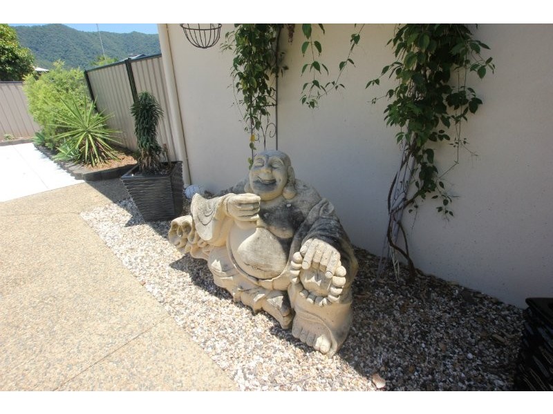 Bentley Park QLD 4869