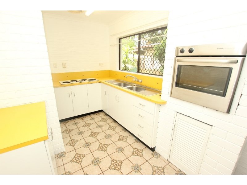 Yorkeys Knob QLD 4878