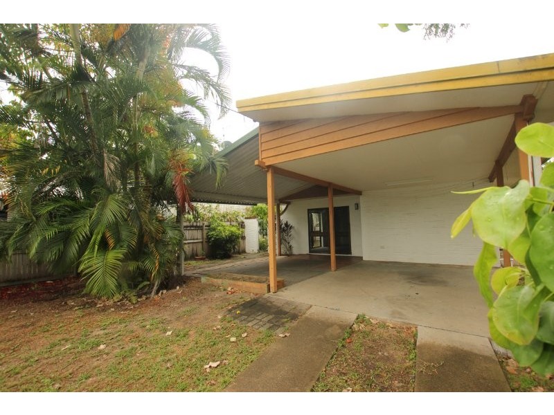 Yorkeys Knob QLD 4878