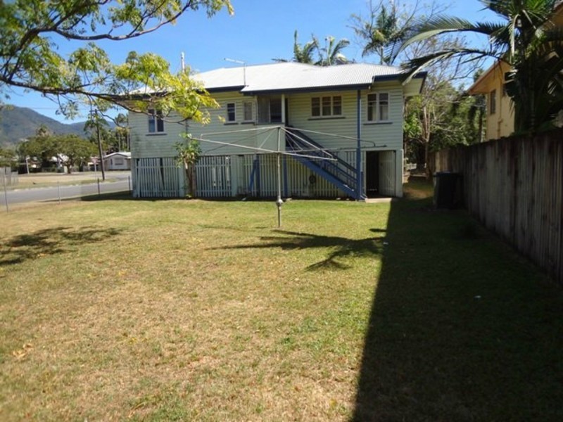 Westcourt QLD 4870