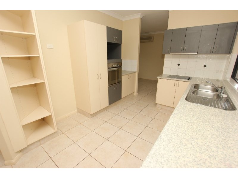 33 Madigans Drive, Mount Sheridan QLD 4868