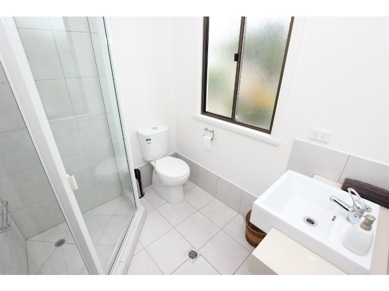 29 Hill Street, Manunda QLD 4870