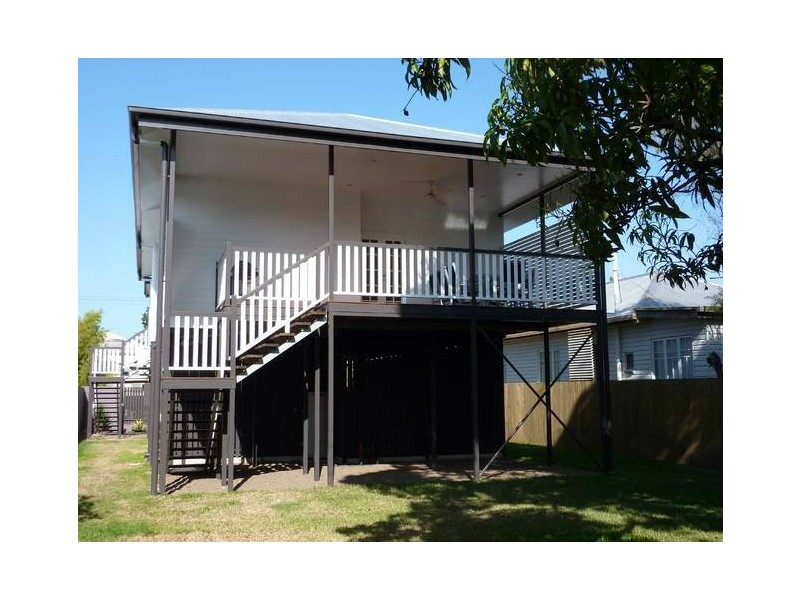 29 Hill Street, Manunda QLD 4870