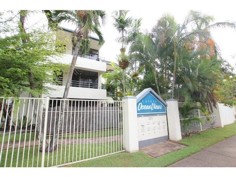 Cairns North QLD 4870