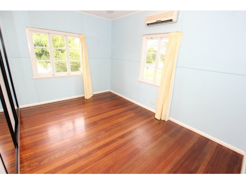 Westcourt QLD 4870