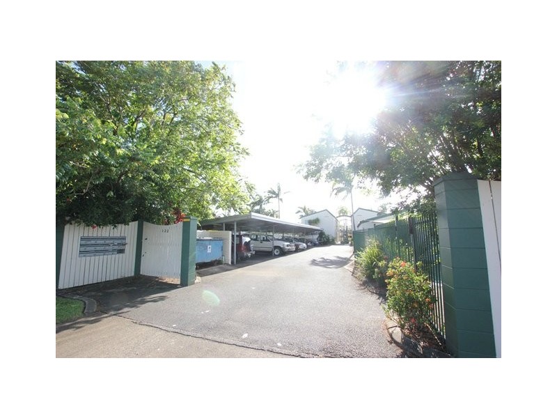 Bungalow QLD 4870