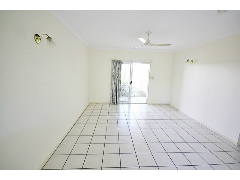 Mooroobool QLD 4870