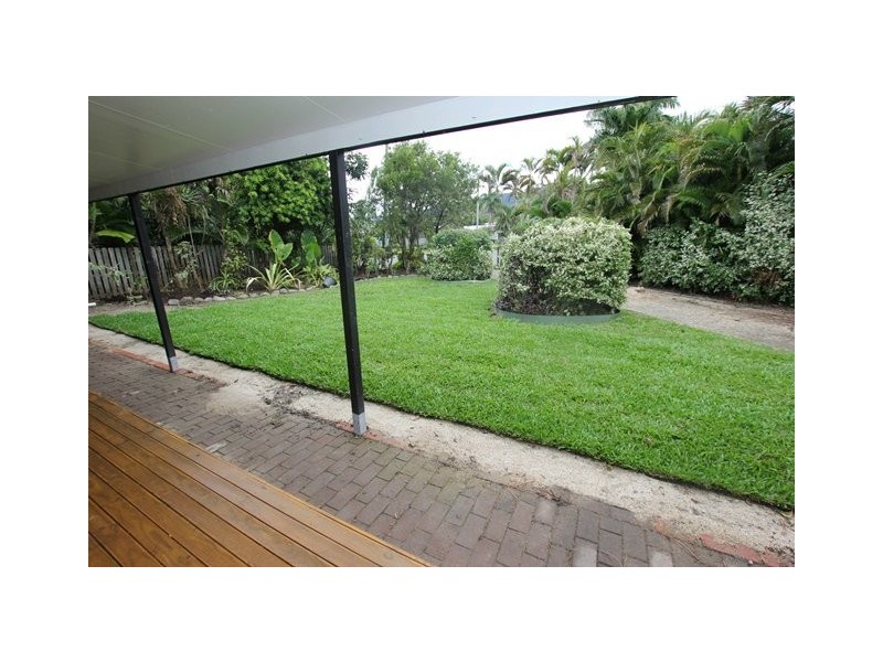 Trinity Beach QLD 4879